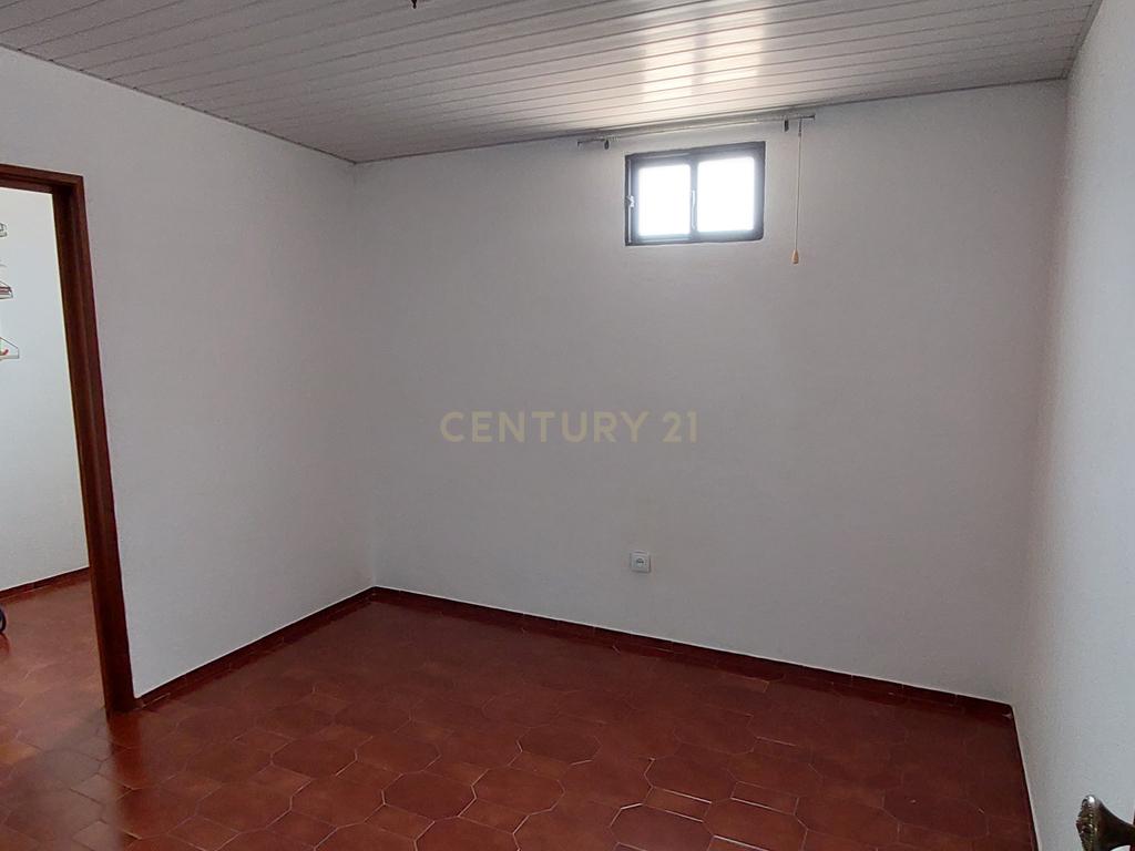 Moradia T3 com Pátio em Portalegre - Oportunidade Única! - Image 16