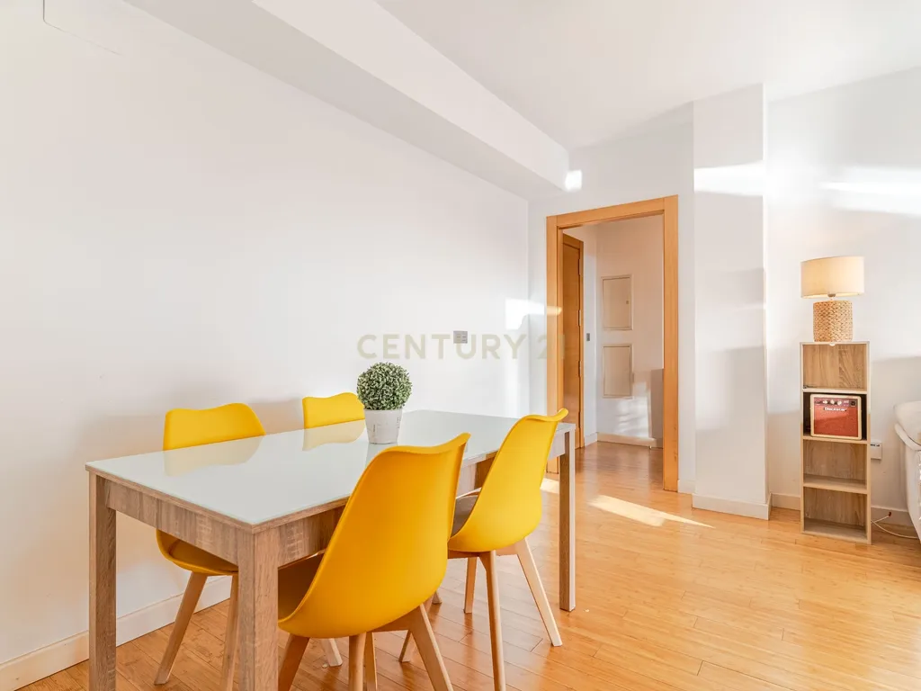 Apartamento T2 com Terraço em Granada, Andalucía - Image 11