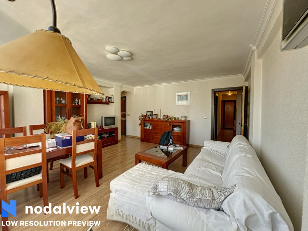Oportunidade única em Camino de Suárez! Apartamento espaçoso, luminoso e pronto para morar - Image 1