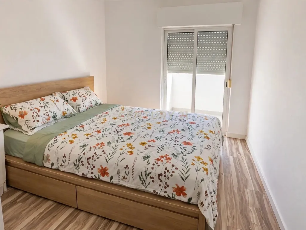 Acolhedor apartamento T3 em Setúbal, zona ideal para viver - Image 8