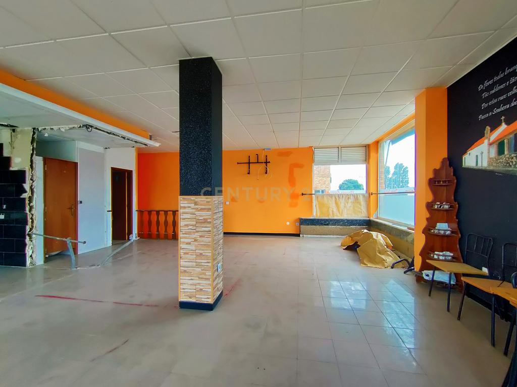 Loja com Cave para Comércio – Excelente Oportunidade de Arrendamento em Azurara, Vila do Conde - Image 13