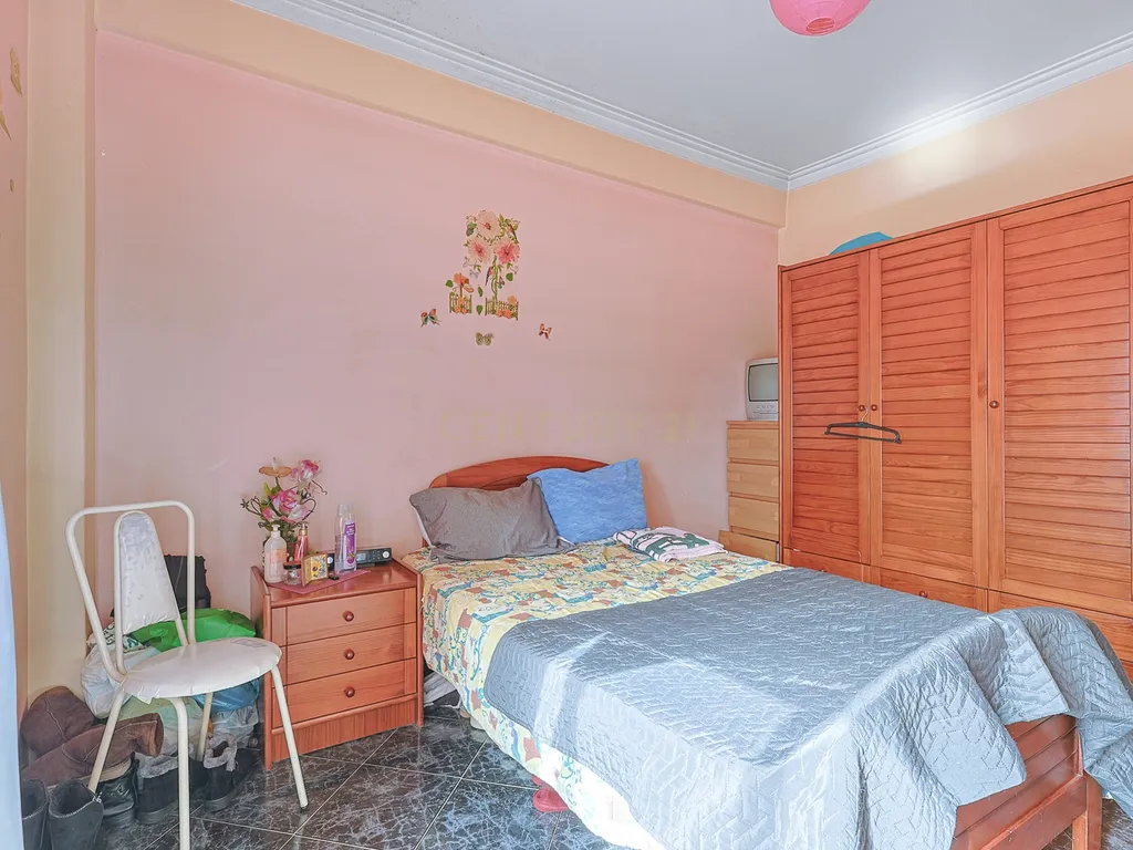 Apartamento T1 com Vista Panorâmica no Seixal - Image 12