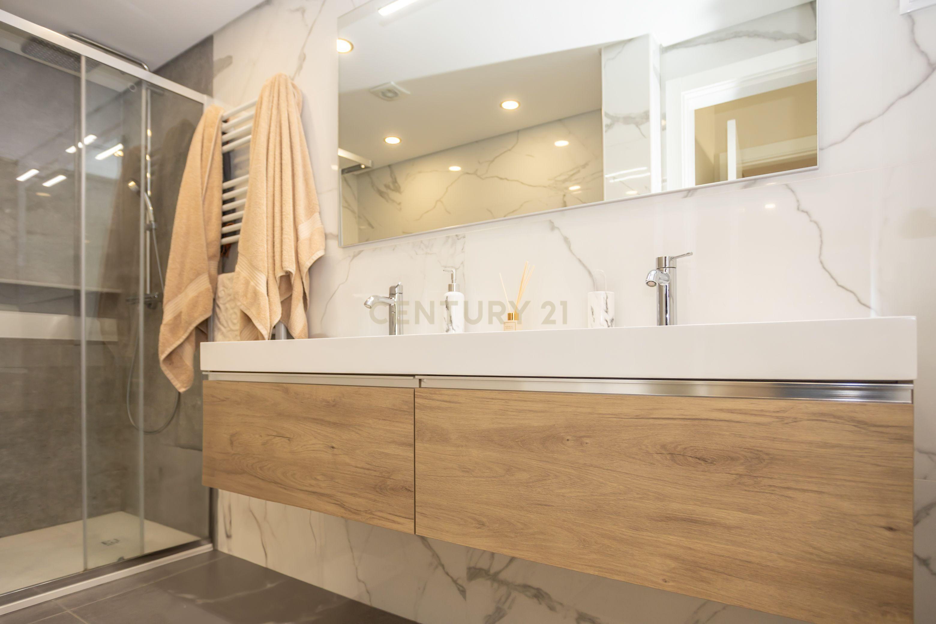 Apartamento T3 Remodelado | Bairro Novo | Seixal - Image 18
