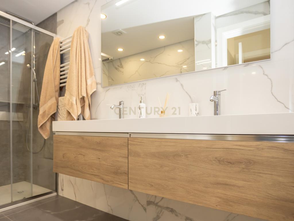 Apartamento T3 Remodelado | Bairro Novo | Seixal - Image 18