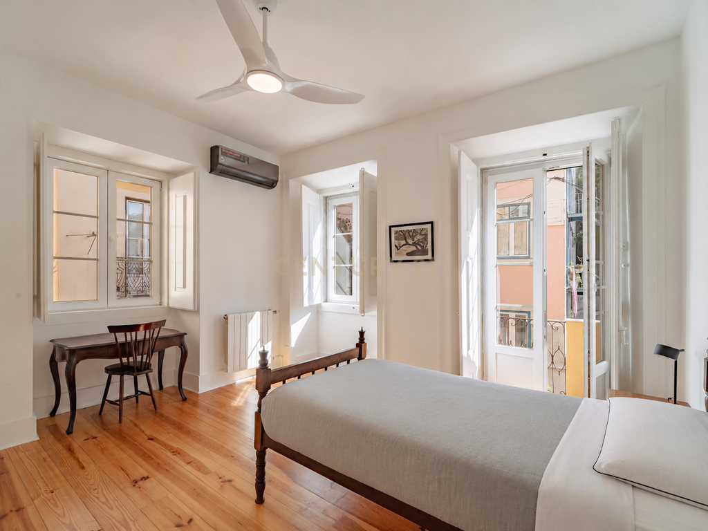 APARTAMENTO DE LUXO NA RUA DE SÃO BENTO — 188 m² | PRÍNCIPE REAL · ESTRELA - Image 53