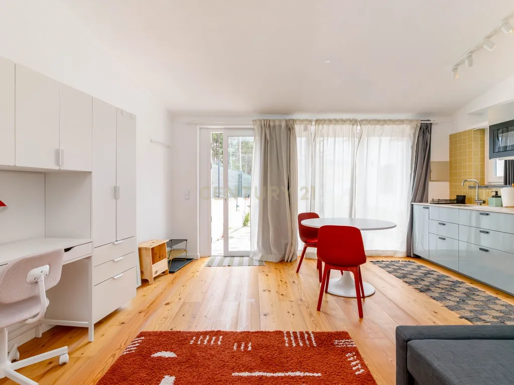 Viver com Elegância entre o Litoral e a Cidade – Uma Casa Sustentável em Colares, Portugal - Image 60