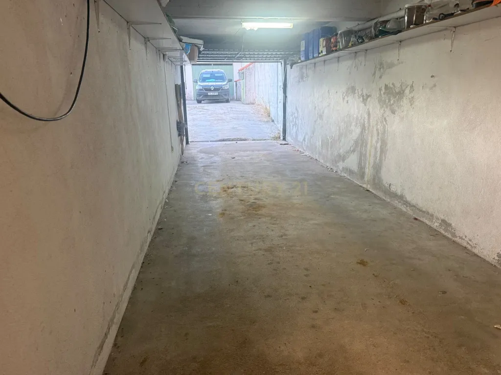 Apartamento T2 com possiblidade de T4, Entroncamento - Image 28