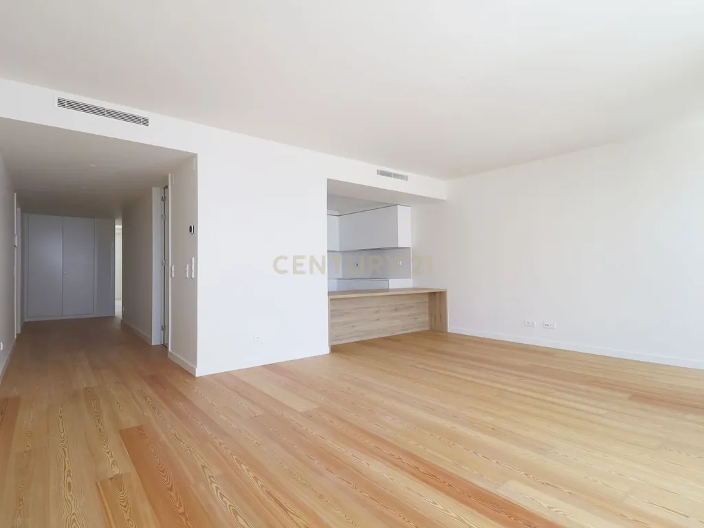 Apartamento T2 Exclusivo com Vista Mar – Totalmente Mobilado e Equipado - Armação de Pêra - Algarve - Image 5