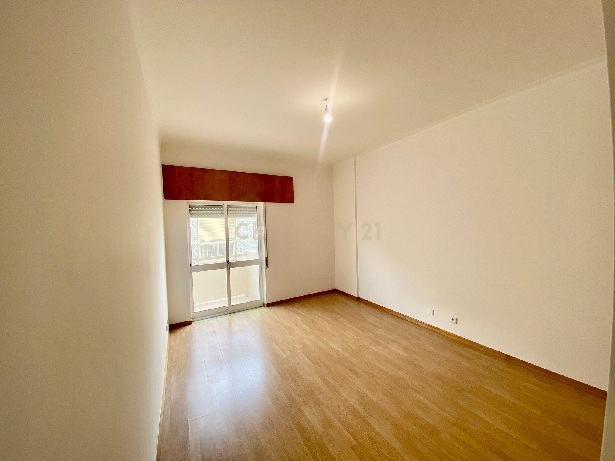 Apartamento T3 em Caldas da Rainha - Image 21