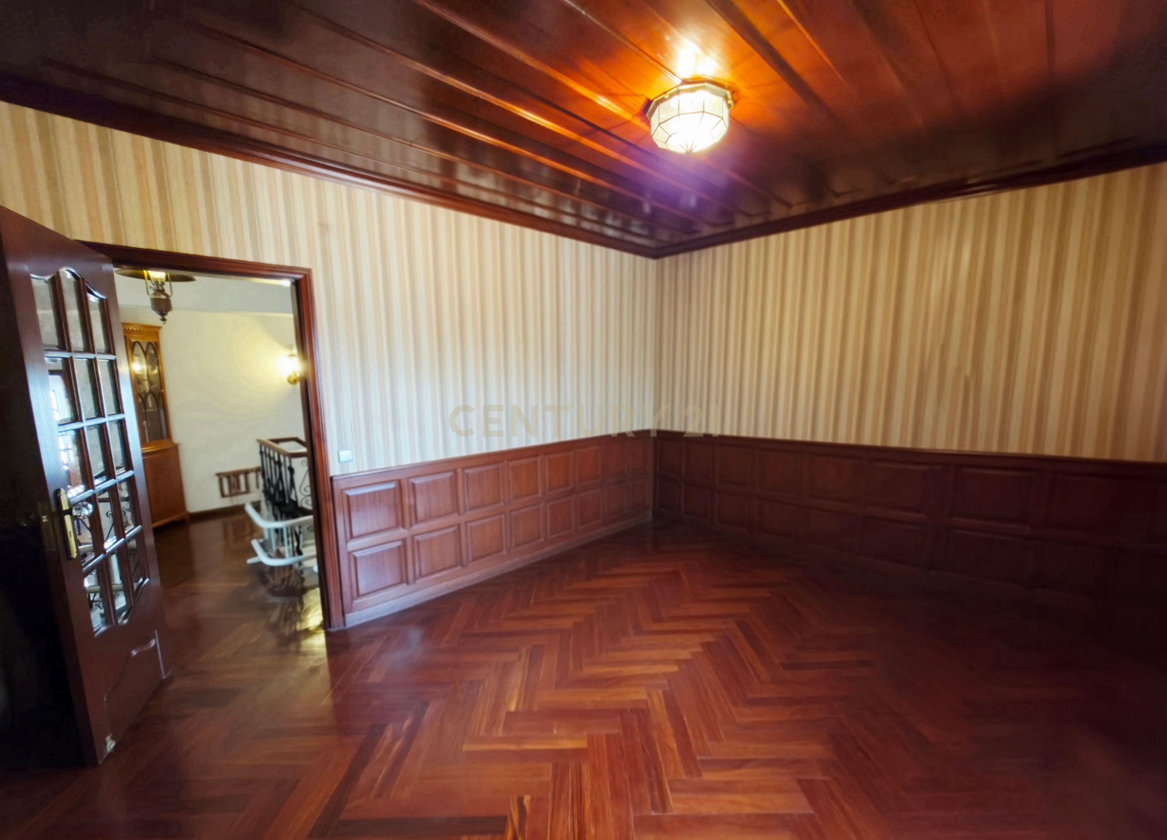Moradia T6+ à venda em Nossa Senhora de Fátima, Entroncamento — foto 25