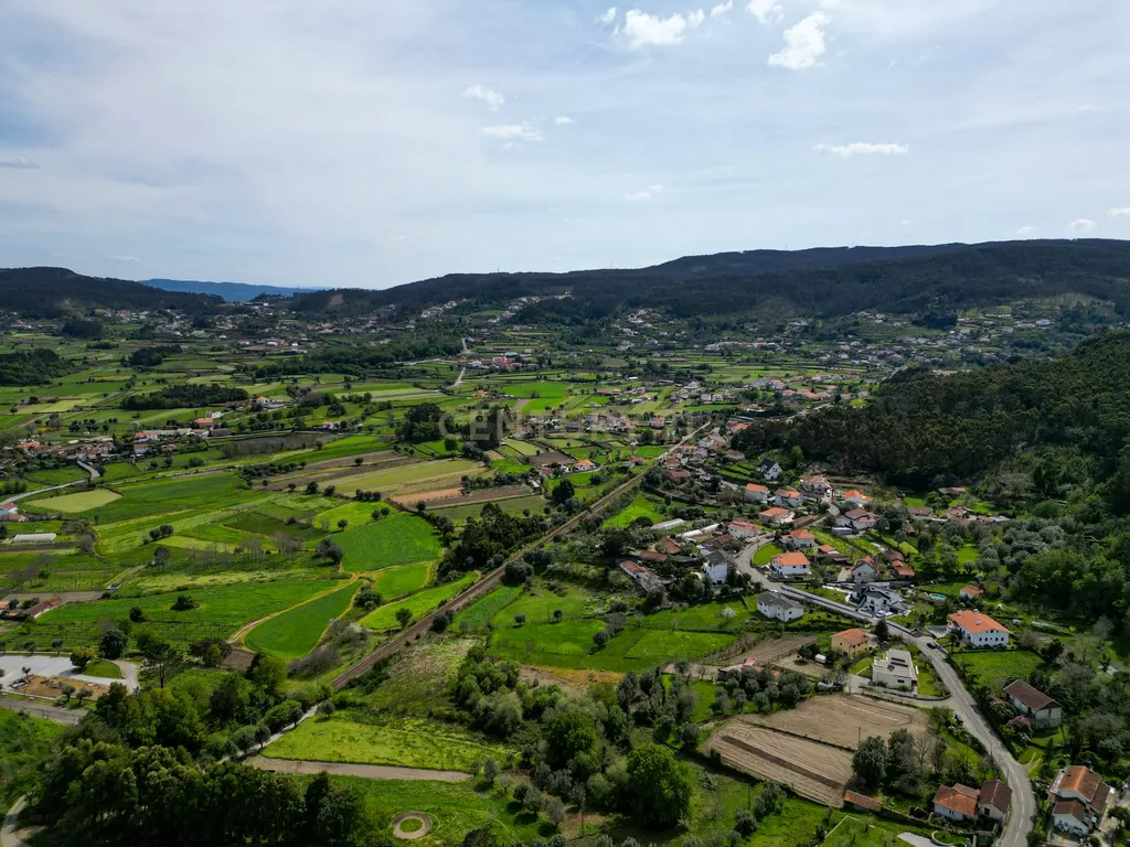 Terreno de construção em Braga, Barcelos - Oportunidade Única! - Image 8