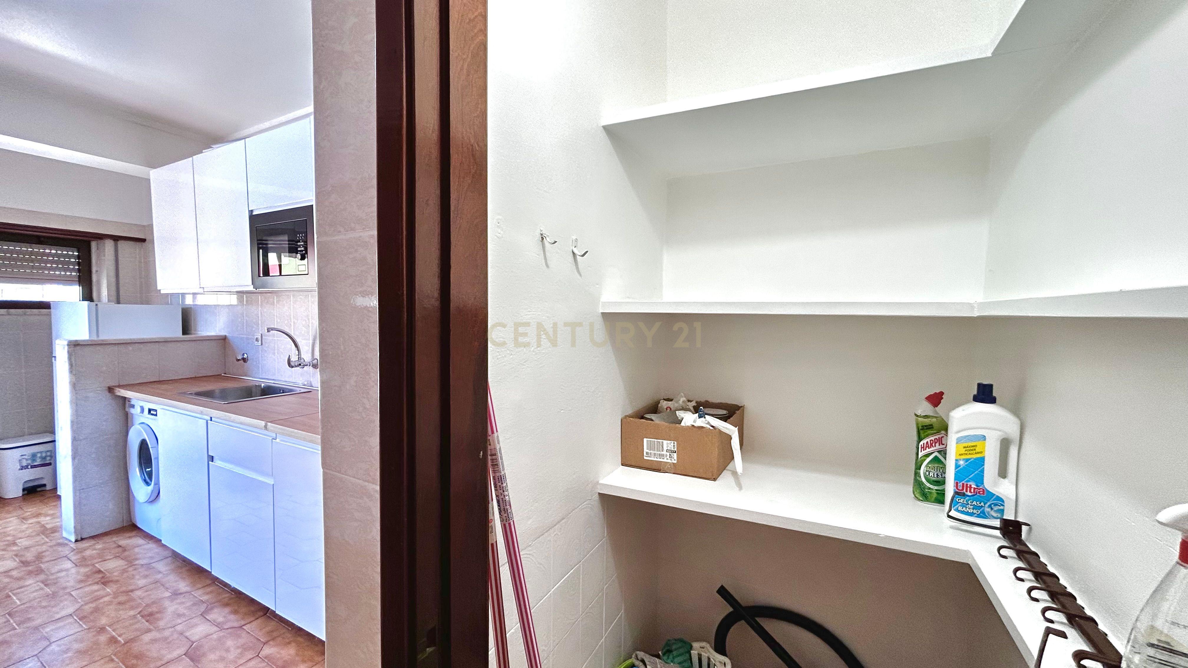Fotografia 7 de T2 Amplo | Odivelas, Lisboa