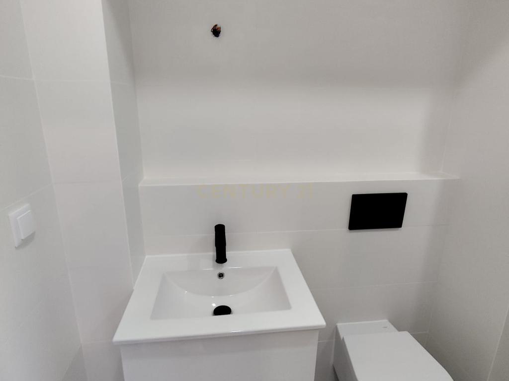 Excelente Oportunidade! T3 Totalmente Renovado nos Olivais. - Image 7