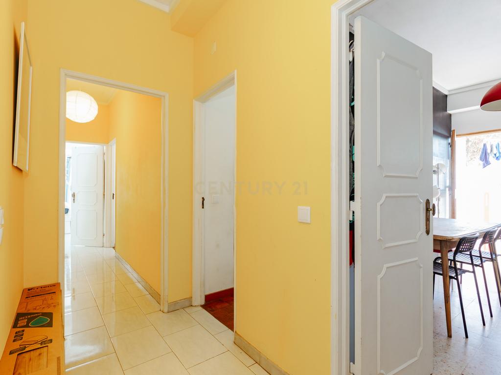 Apartamento T3 à Venda – Olivais, Rua Cidade da Beira - Image 21