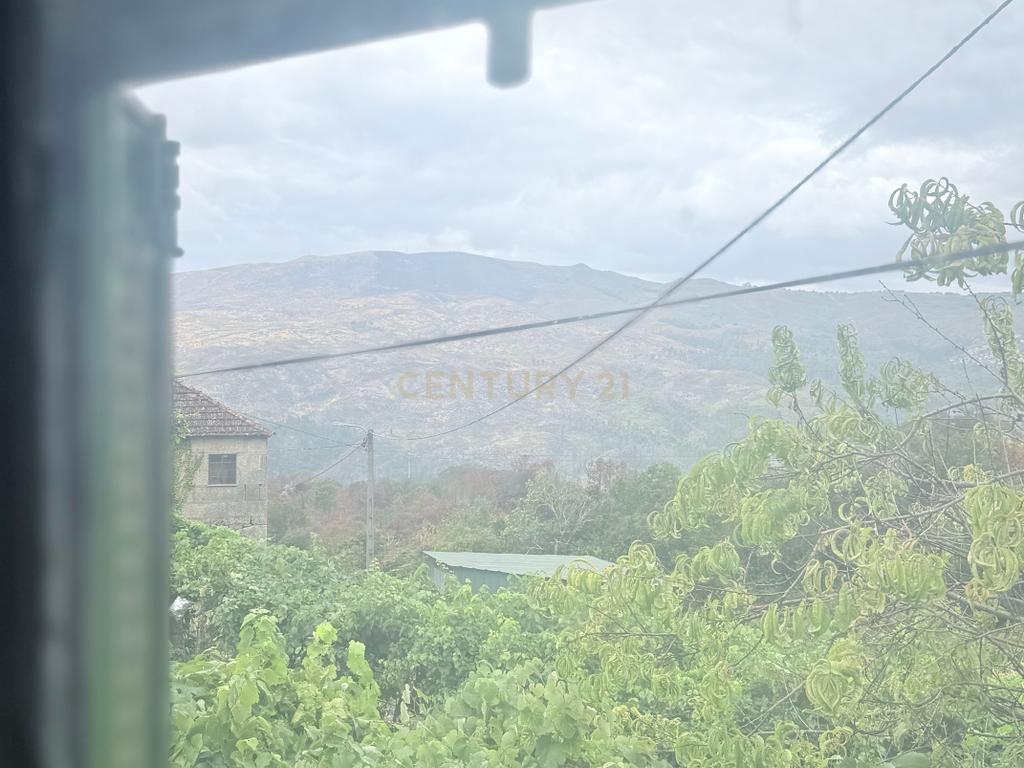 Casa de Pedra com potencial no coração do Gerês - perto do Lindoso - Image 20