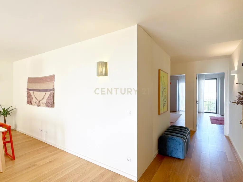 Apartamento T3 | Vista Mar - Condomínio Premium Le Parc – Canidelo - Image 8