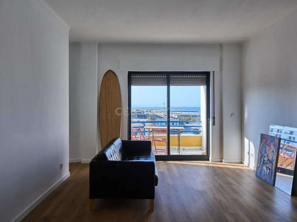 Apartamento T1 Renovado com Vista Panorâmica Costa da Caparica - Almada - Image 7