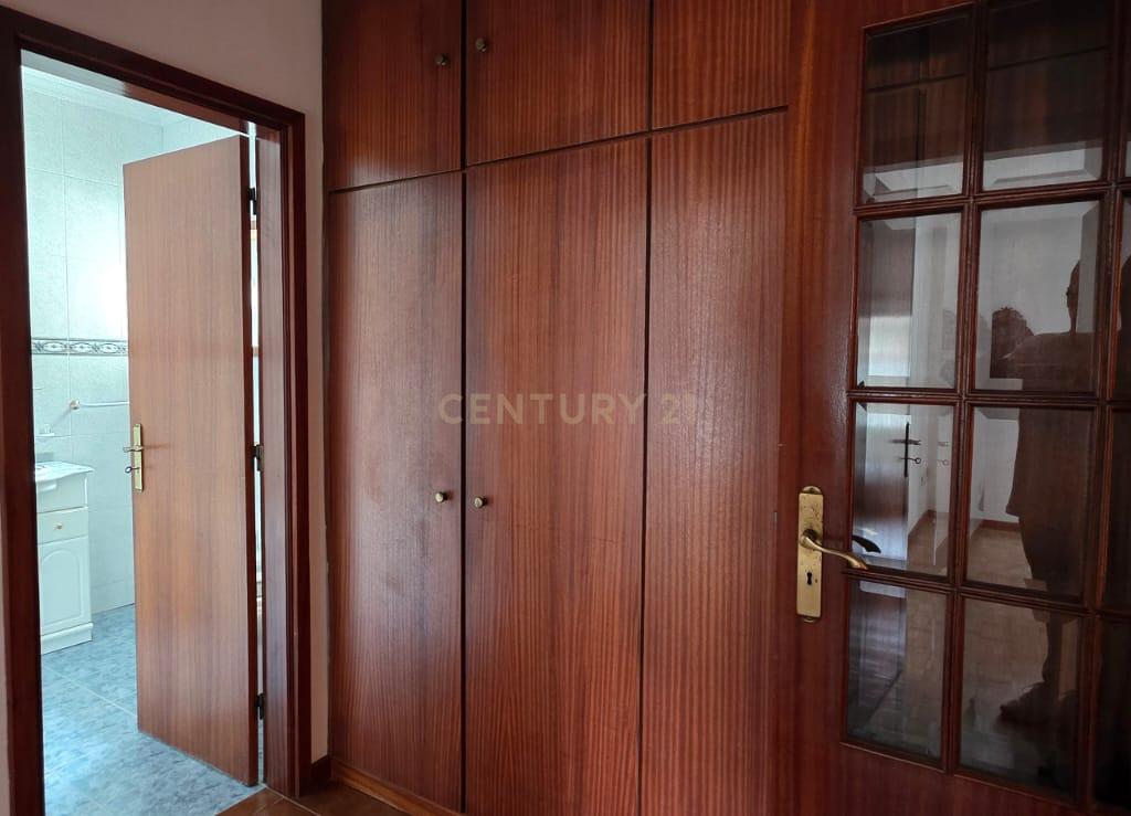 Apartamento T2 Alpendorada - Marco de Canaveses - Image 15