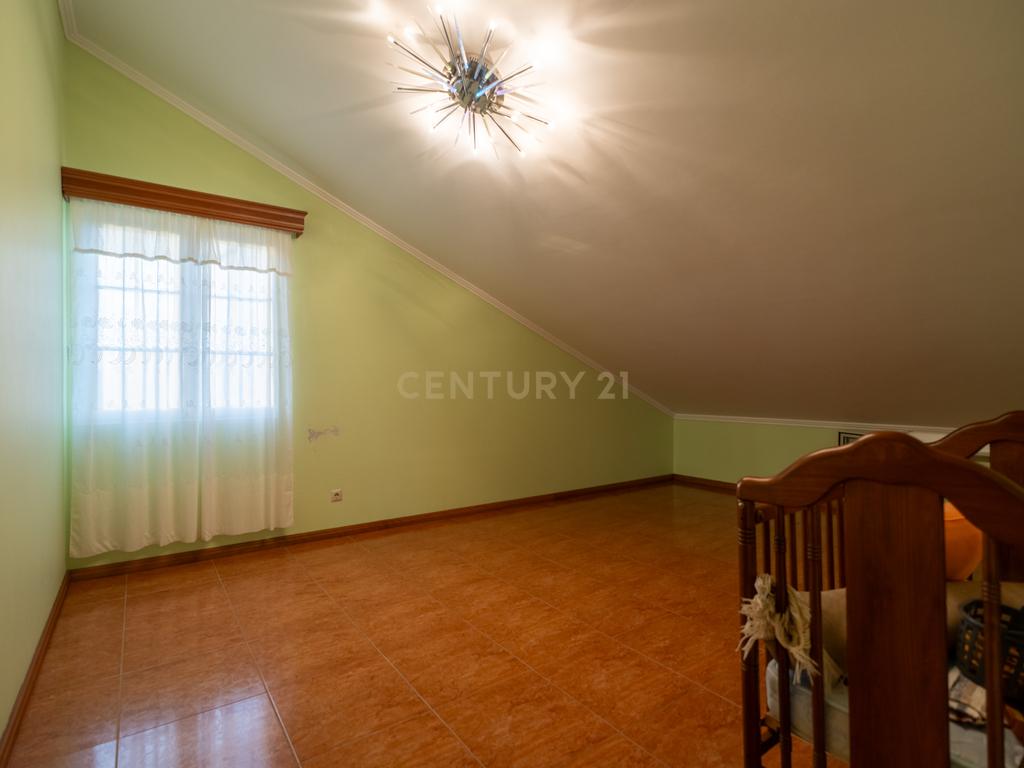 Moradia T4 na Ribeira Seca — Localização Privilegiada na Ribeira Grande - Image 26