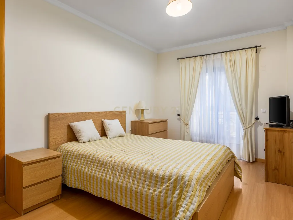 Apartamento T3 com vista mar em Faro - Image 18