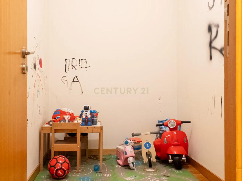 Apartamento T2+1 com terraço, Matosinhos - Image 18
