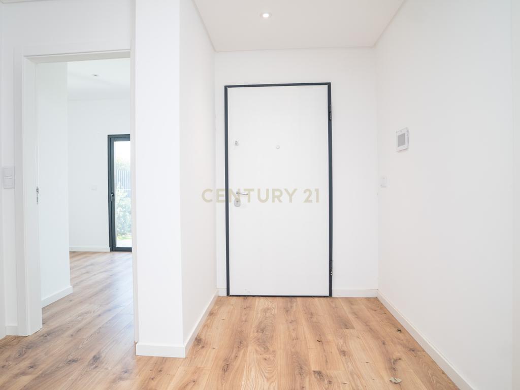 Moradia T4 – Empreendimento Sky City -  Serra de Carnaxide - Image 17