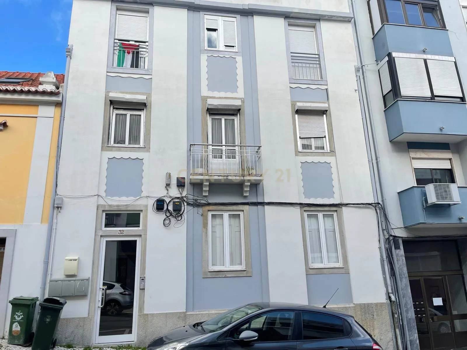 Apartamento T2 no Bairro Santos  - Image 1