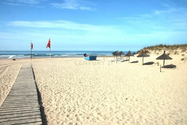 T2 Costa da Caparica - Santo António - Image 16