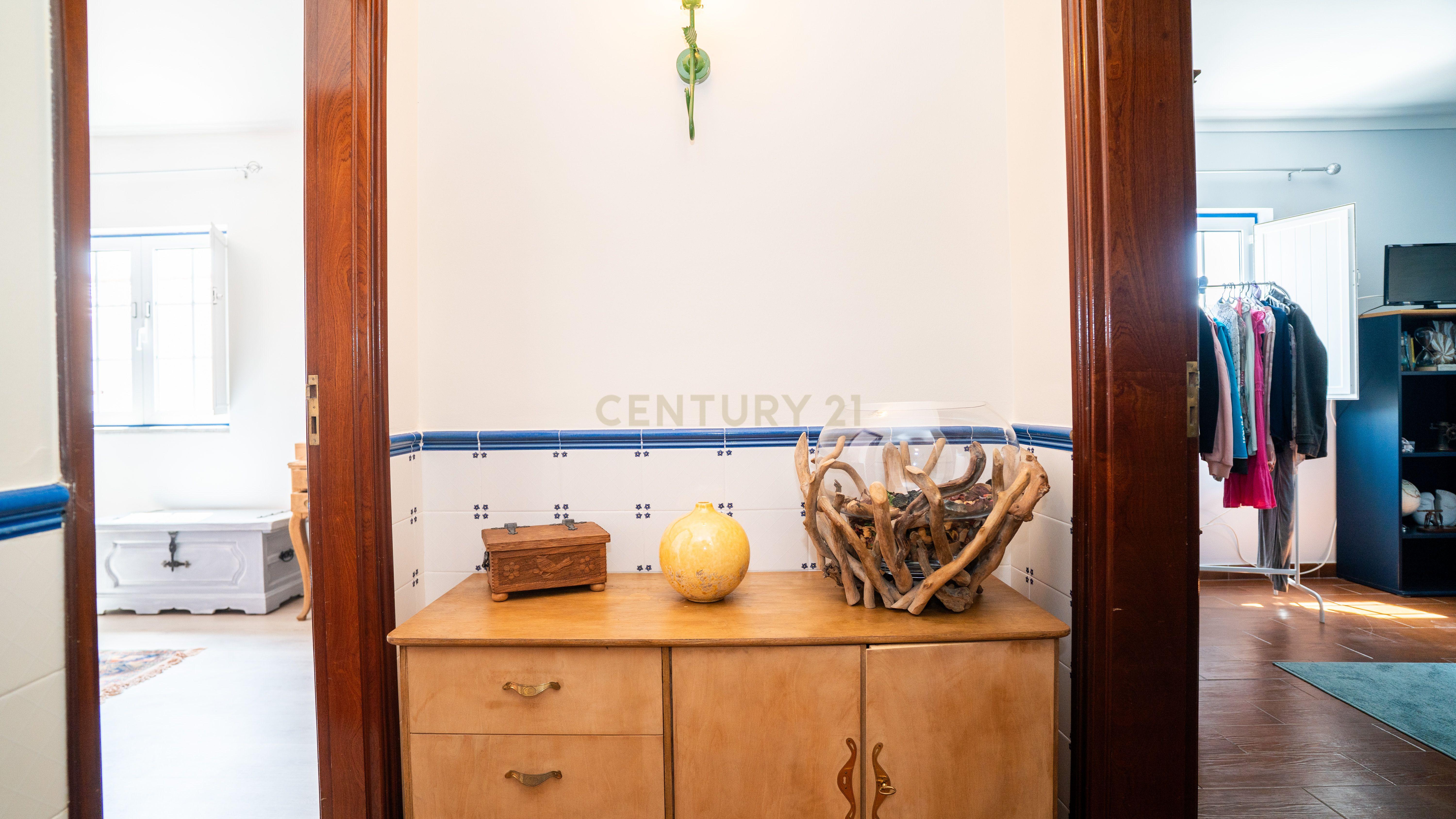 🏡 Moradia T4 Impecável em Olho Marinho – a poucos minutos de Peniche! - Image 20