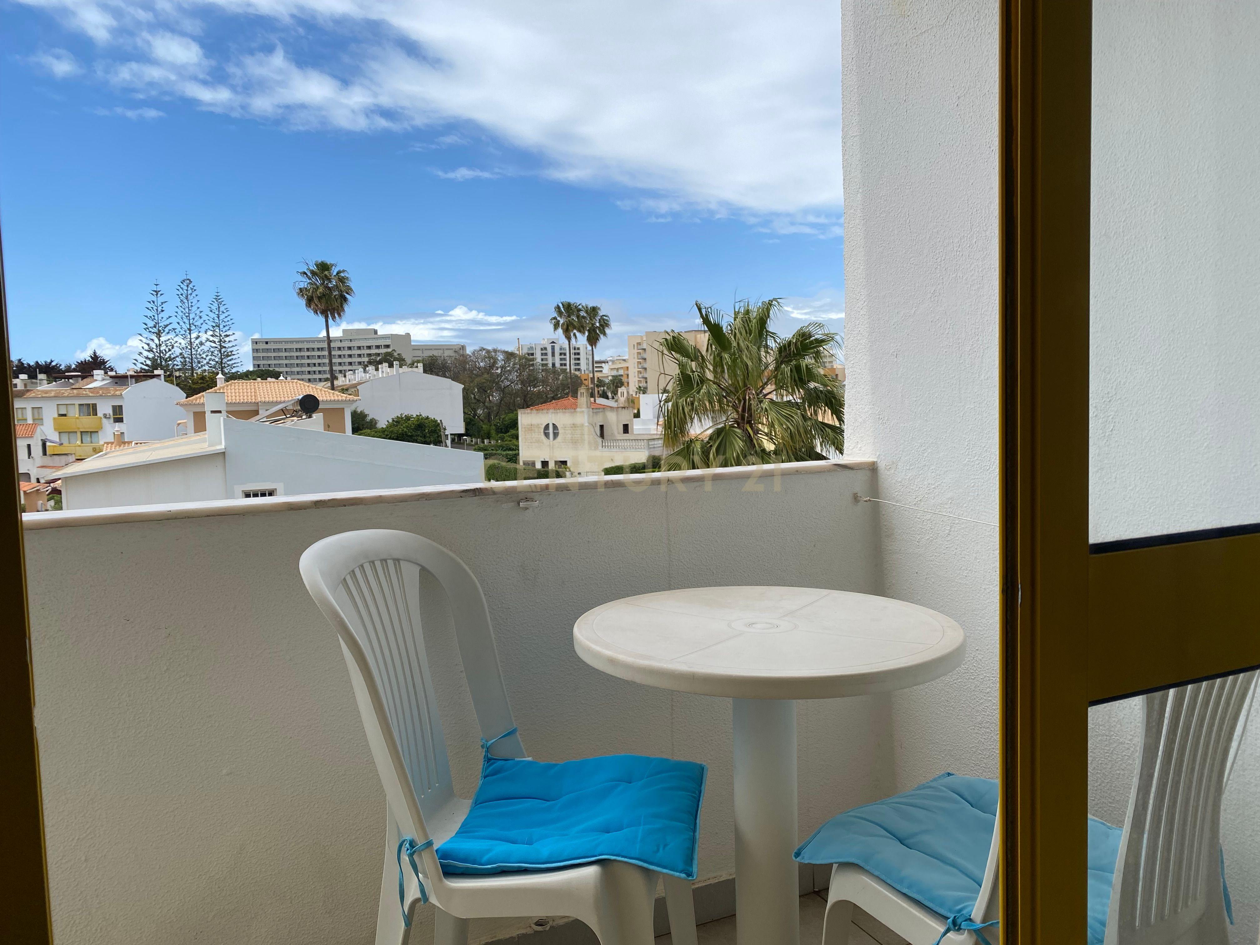 Apartamento T1 em Quarteira - Image 17