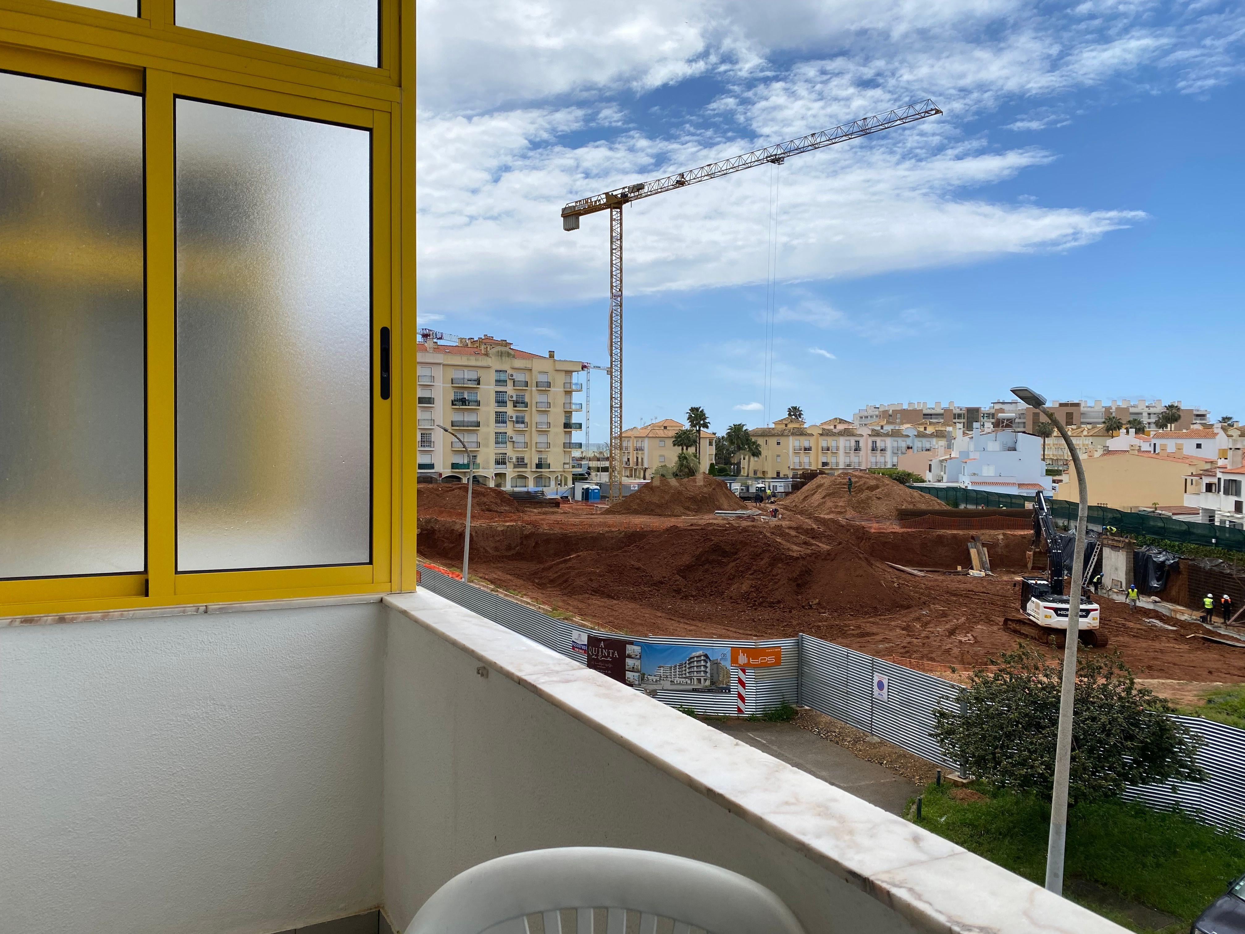 Apartamento T1 em Quarteira - Image 18