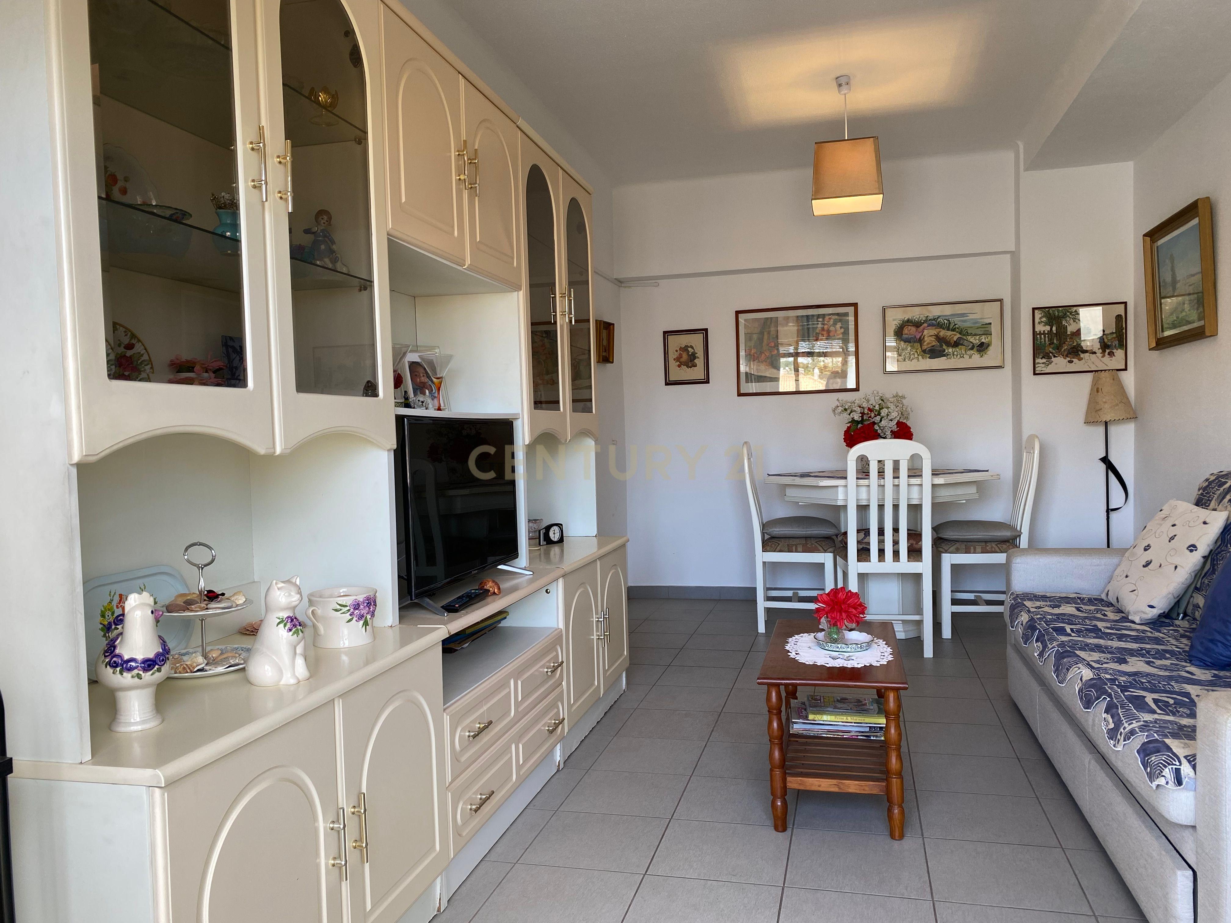 Apartamento T1 em Quarteira - Image 13