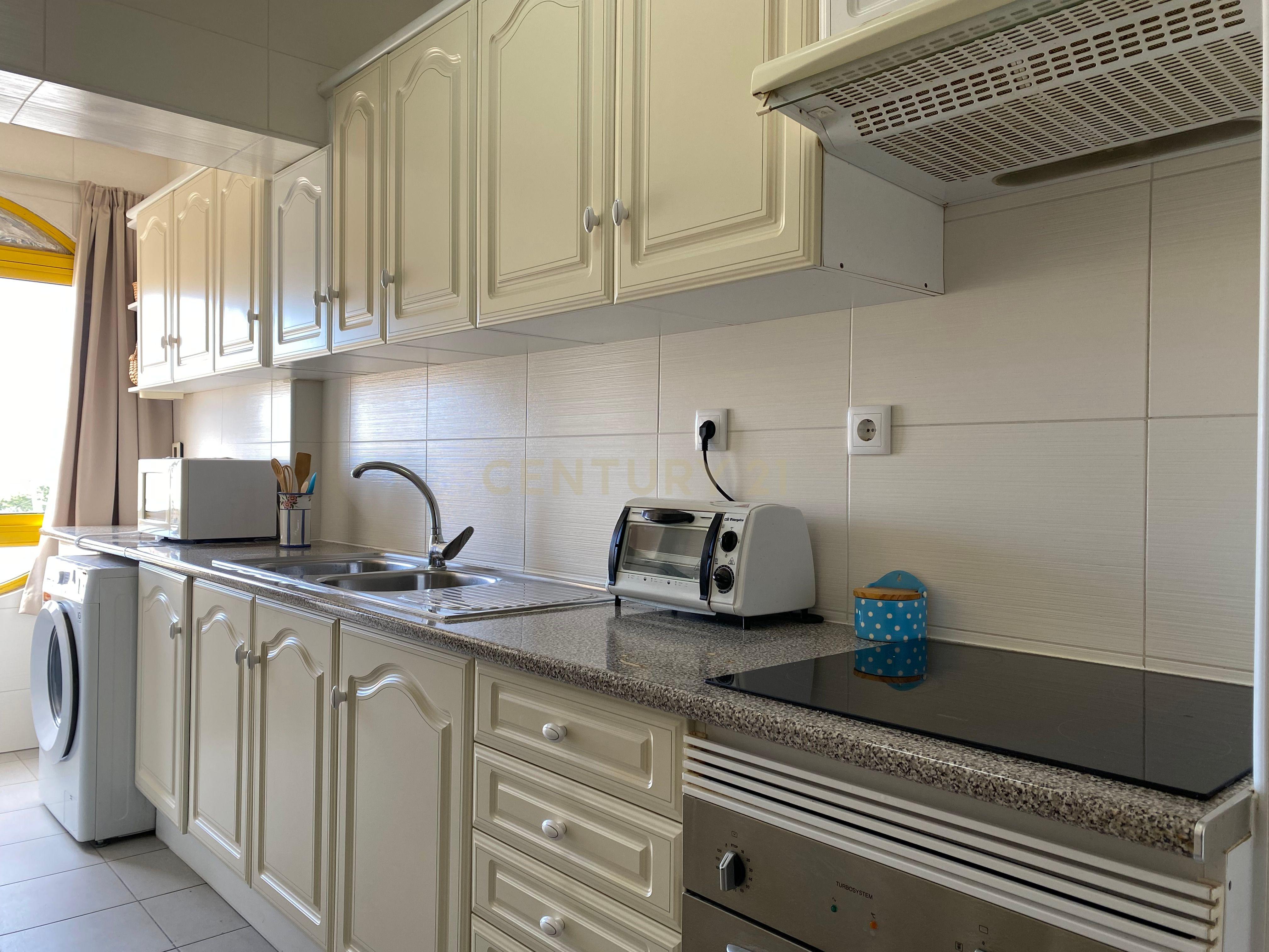Apartamento T1 em Quarteira - Image 9