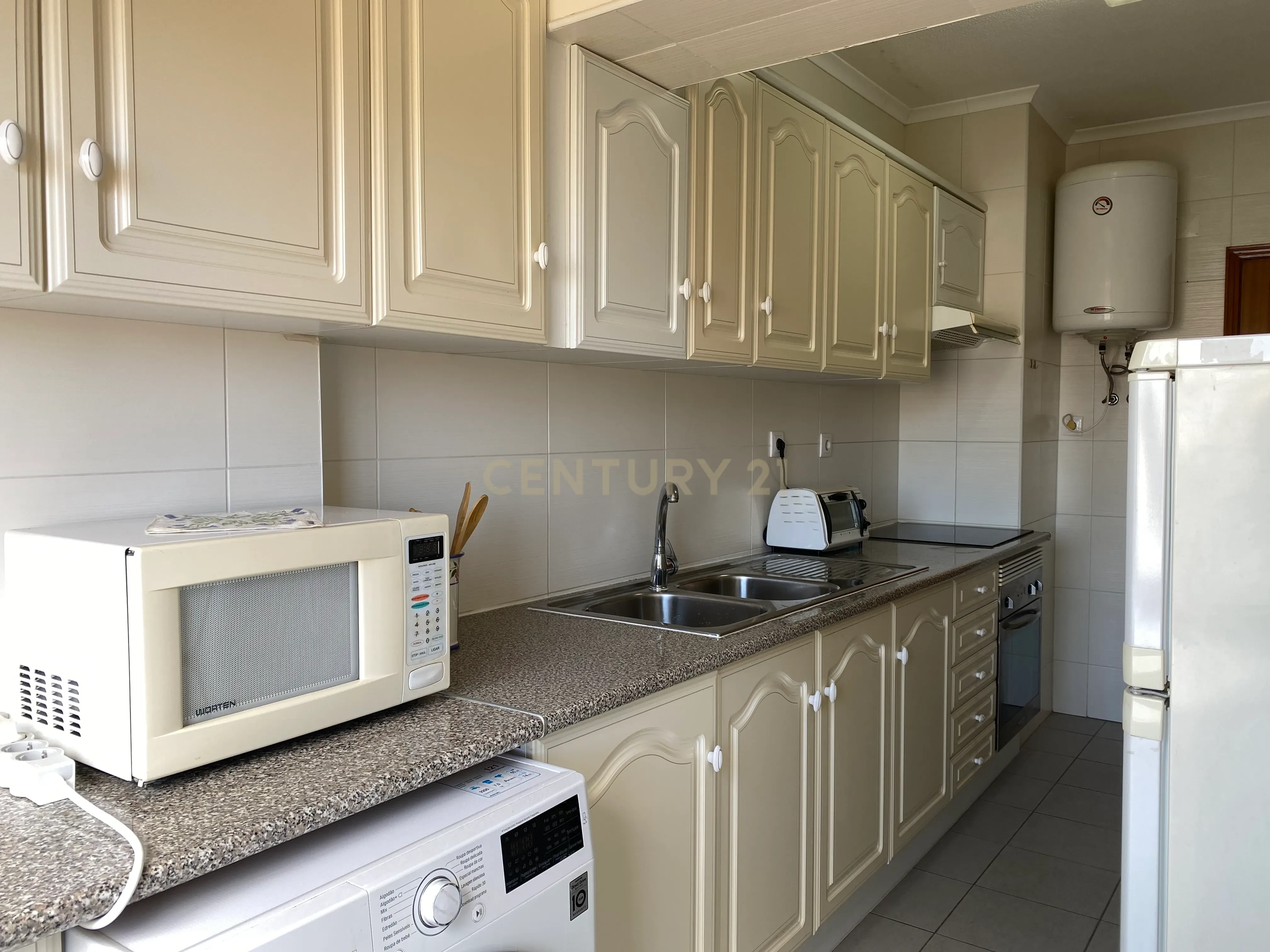 Apartamento T1 em Quarteira - Image 5