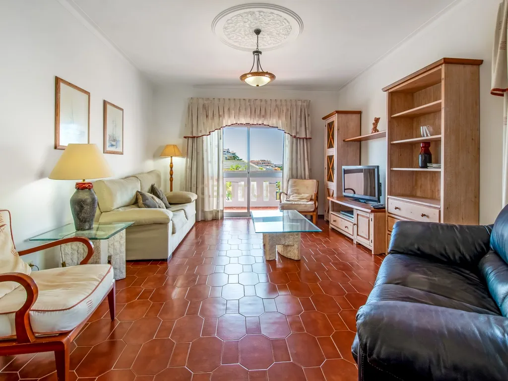Apartamento T2 em Alvor a 5m da praia três irmãos - Image 1