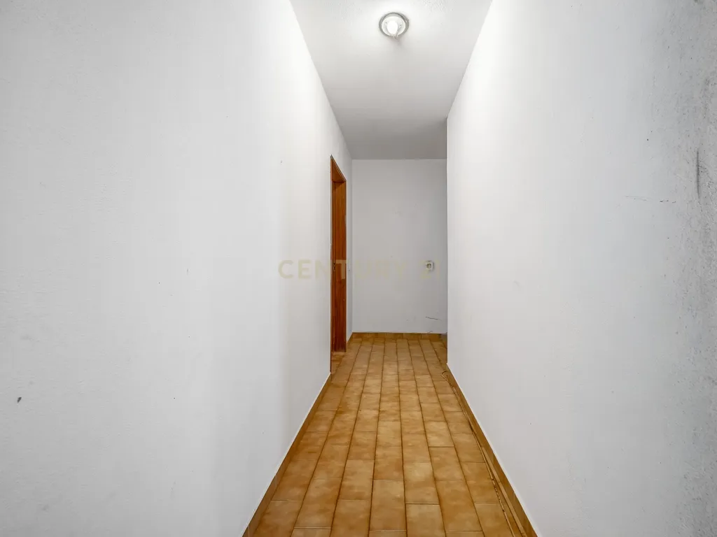 Apartamento T3 de 95m2 no Centro de Alcantarilha - Image 14
