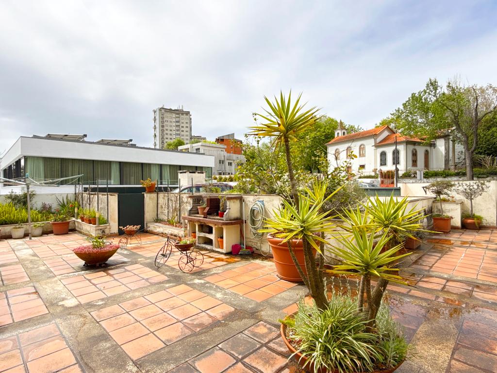APARTAMENTO T5 DÚPLEX | VISTA RIO | LORDELO DO OURO – FOZ, PORTO - Image 34