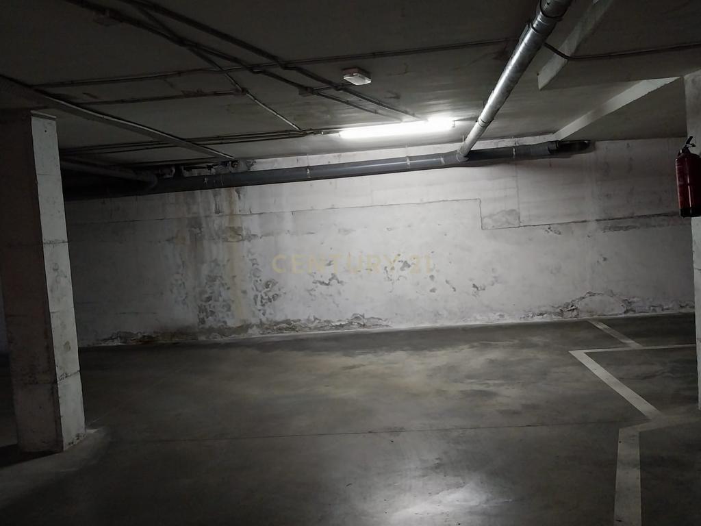 undefined - Image 4