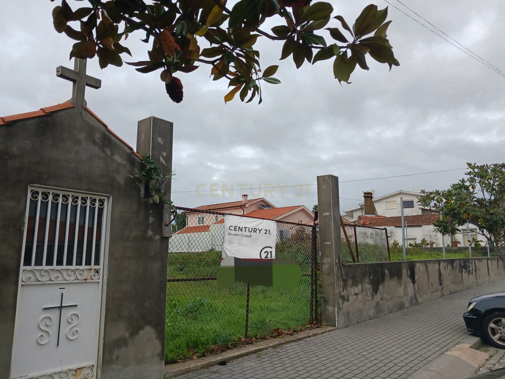 Terreno para construção - Paços de Brandão - Image 1