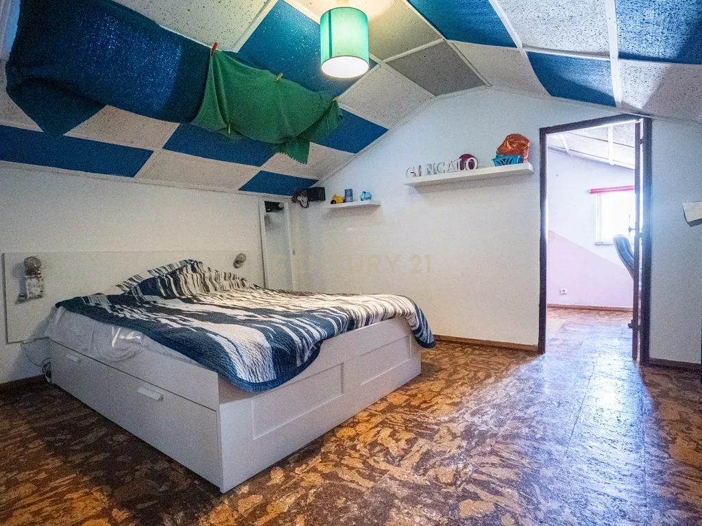 Moradia T5 em Casal de Cambra, Sintra - Oportunidade Única! - Image 34