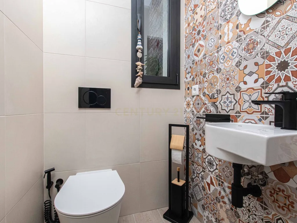 Moradia T4 semi-nova com Piscina, Garagem + Parcela de Terreno Rústico e Vista Serra | Salgueiro, Pombal - Image 27