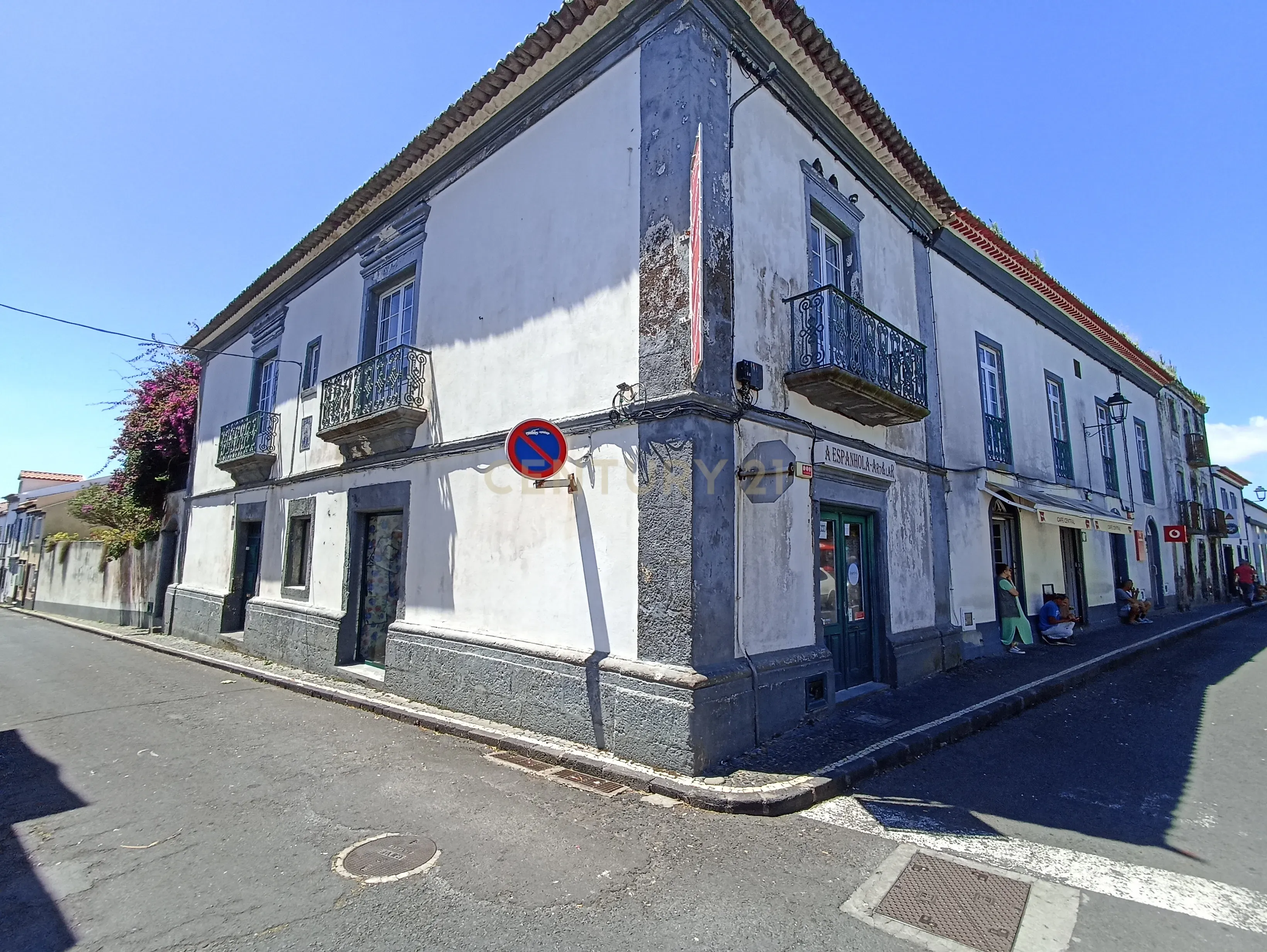 Fotografia 3 de Edifício em Praça Histórica | Vila Franca do Campo
