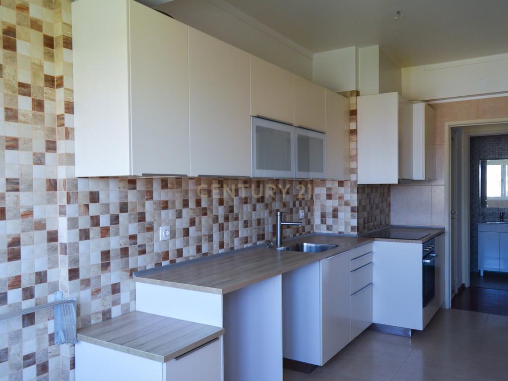 ✨ Apartamento T3* com Vista Mar e Rio em Oeiras ✨ - Image 28