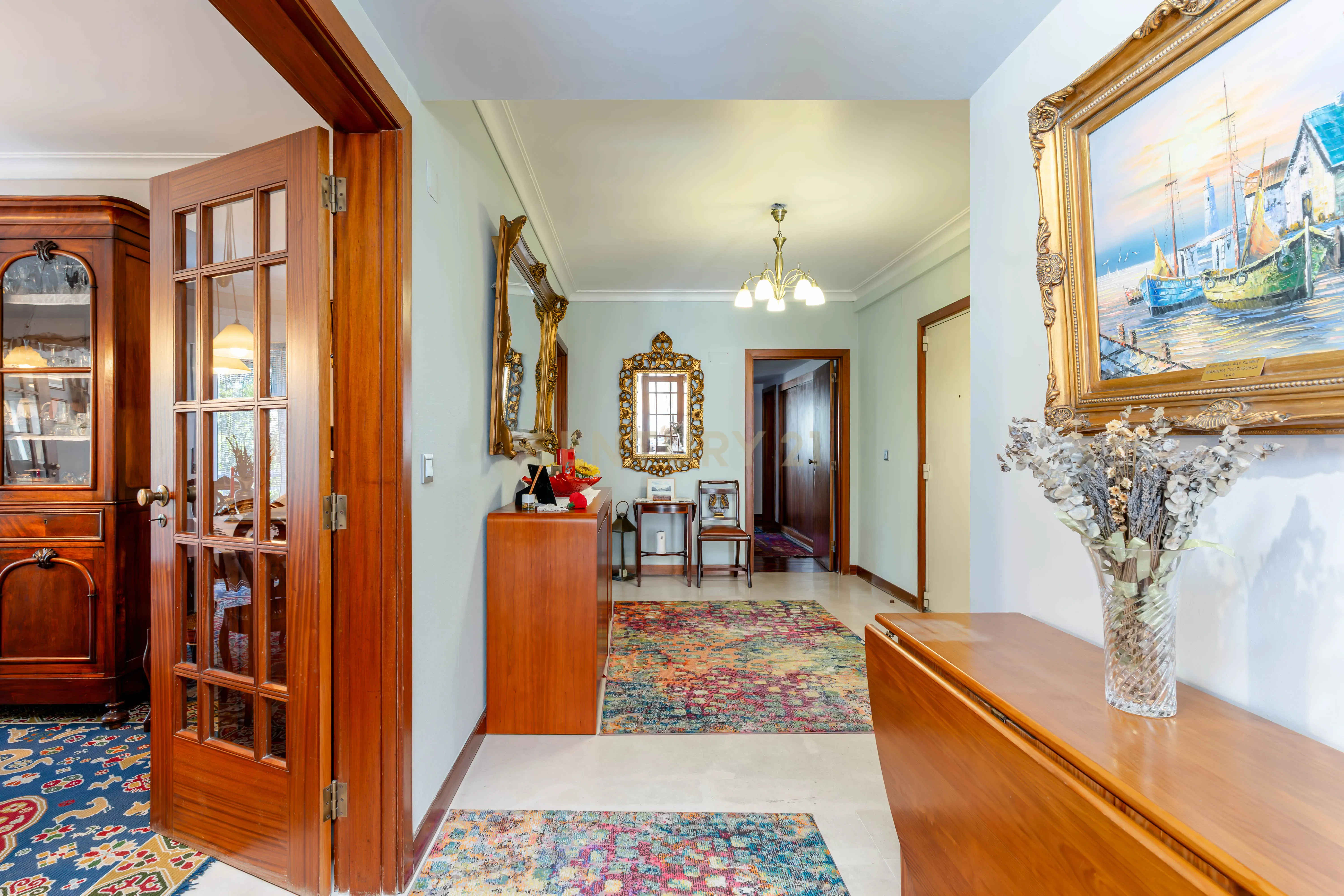 Apartamento Exclusivo T5 em Telheiras perto do Metro - Image 1