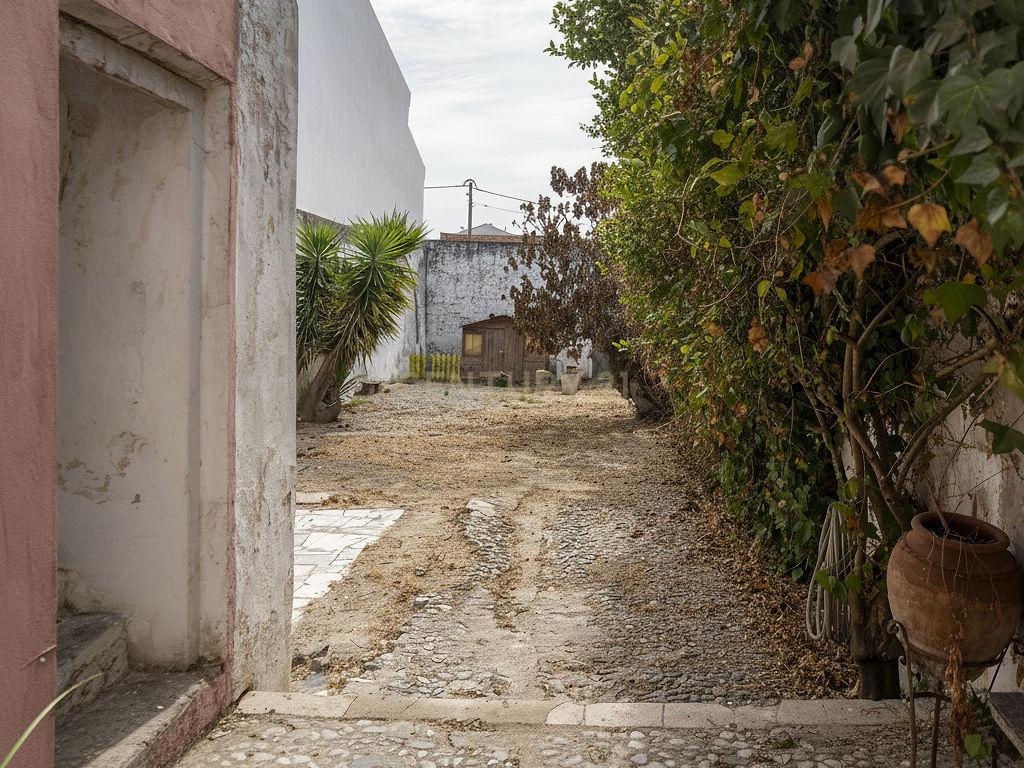 Casa Senhorial do Sec XIX no coração de Ferreira do Alentejo - Image 35