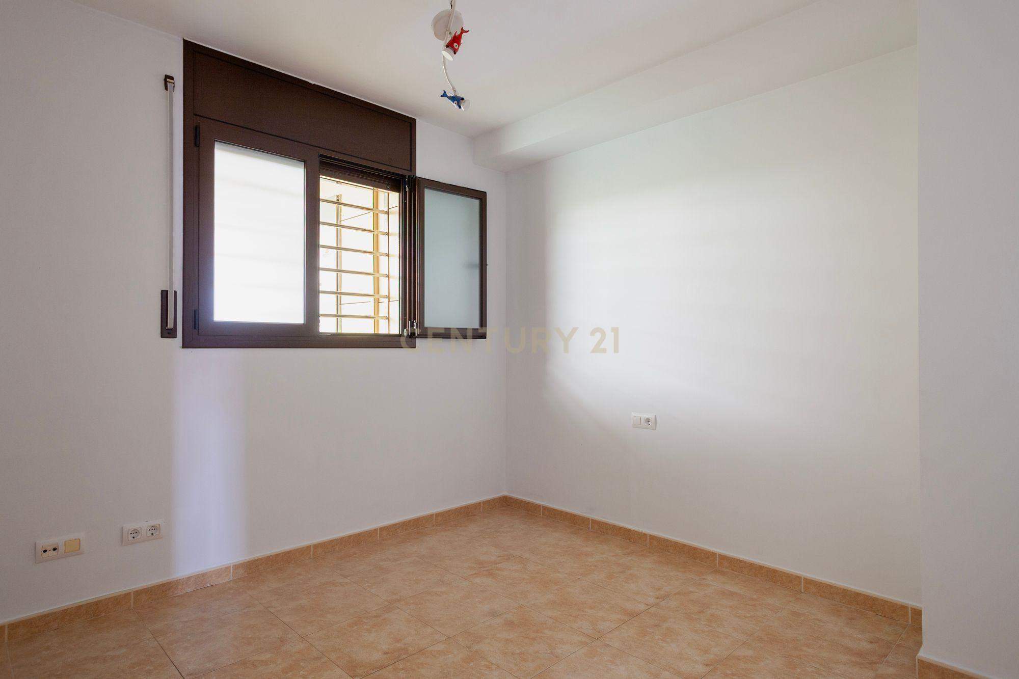  - Image 19