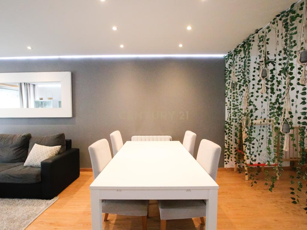 Moradia T3+1 em Alfena, Porto — Excelente localização, conforto e qualidade de construção - Image 7