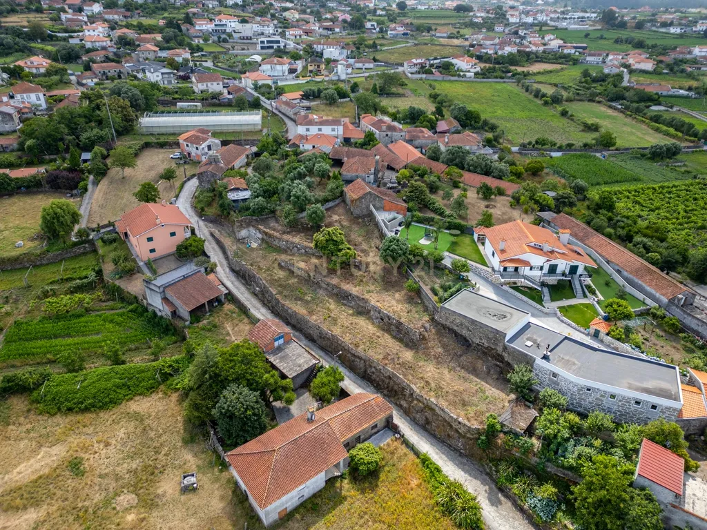Terreno Panorâmico em Vila Cova - Barcelos com vista desafogada - 69.000€ - Image 17