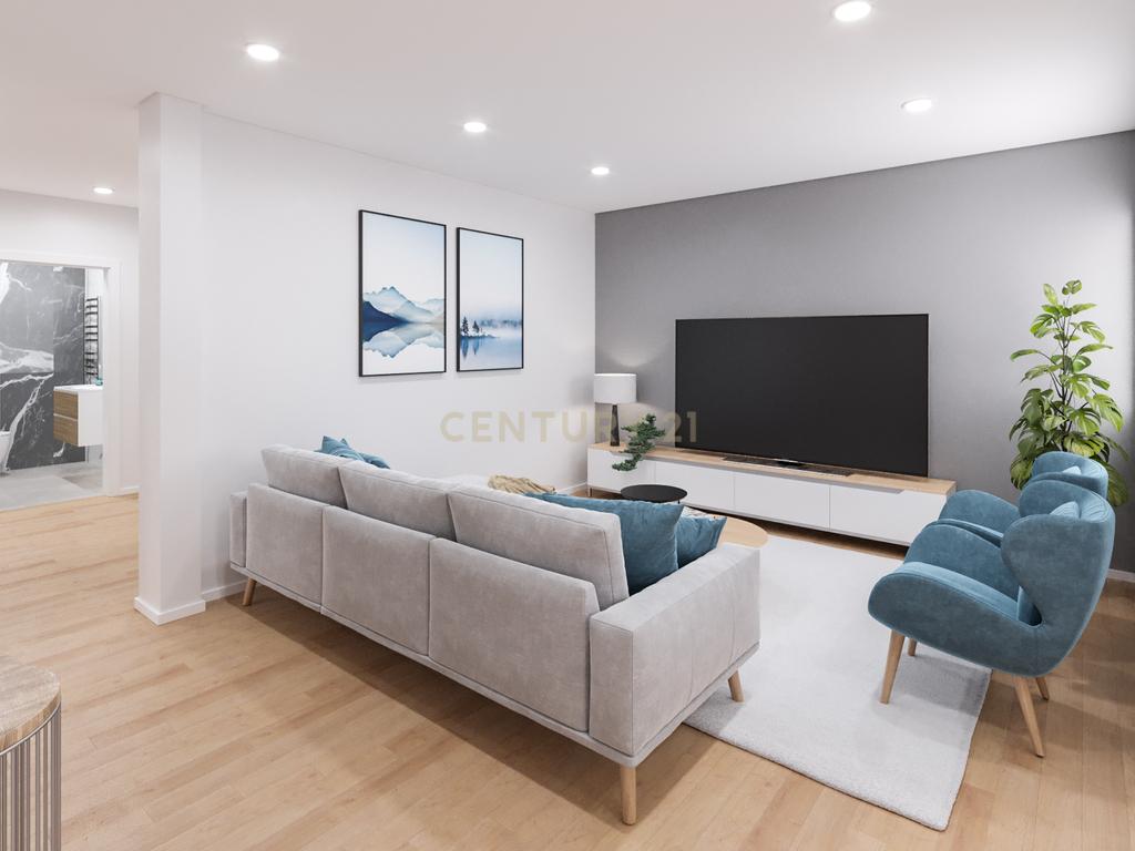 Apartamento T3 com 3 suites no centro de Caldas da Rainha - Image 3