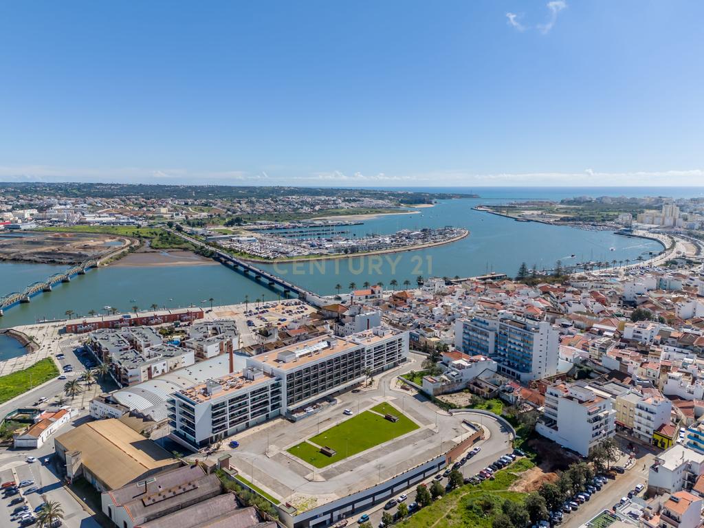 Novo Empreendimento na Zona Ribeirinha de Portimão – Espaço, Vista e Qualidade de Vida no Coração do Algarve - Image 8